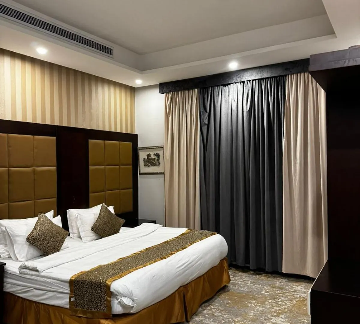 Apart Otel البيوتات المميزه Cidde